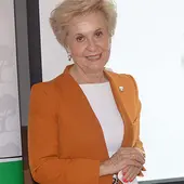 Carmen Quintanilla Barba