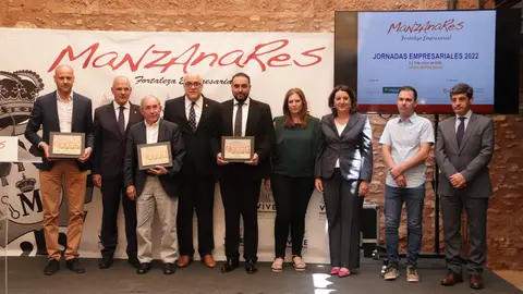 Premios a empresas de Manzanares (Jornadas Empresariales 2022)
