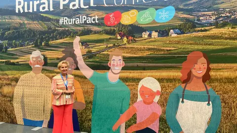 Carmen Quintanilla presidenta nacional de AFAMMER en el Pacto Rural Europeo