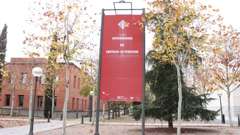 EuropaPress_3227281_campus_universitario_ciudad_real
