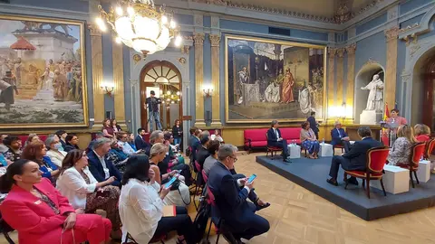 alcaldesa en el senado 01