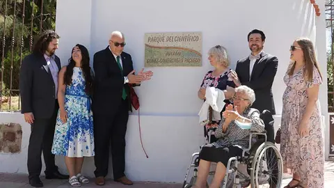 La pandemia retras&oacute; la celebraci&oacute;n de un emotivo acto que tuvo lugar el s&aacute;bado y que cont&oacute; con la presencia de gran parte de la familia del recordado cient&iacute;fico manzanare&ntilde;o.