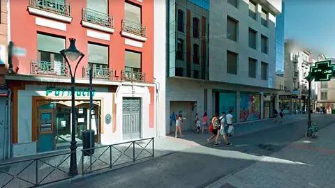 calle mar&iacute;a cristina