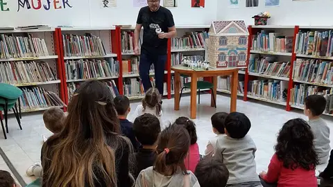 BIBLIOTECA-VALDEPE&Ntilde;AS