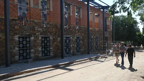 EuropaPress_4573734_obras_albergue_turistico_yacimiento_ibero_cerro_cabezas_valdepenas