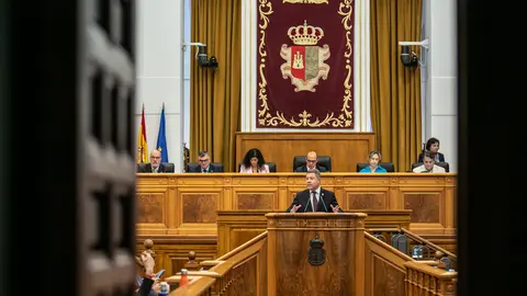 Toledo, 4 de octubre de 2022.- El presidente de Castilla-La Mancha, Emiliano Garc&iacute;a-Page, interviene en el Debate del Estado de la Regi&oacute;n que se celebra en las Cortes de Castilla-La Mancha. (Fotos: D. Esteban Gonz&aacute;lez // JCCM)