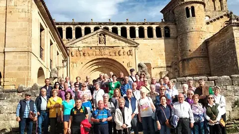 Imagen de familia de las personas participantes.