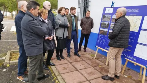 EuropaPress_4829418_consejero_fomento_c_lm_nacho_hernando_inicio_obras_reforma_cm_3102