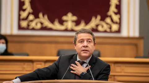 Toledo, 6 de octubre de 2021.- El presidente de Castilla-La Mancha, Emiliano Garc&iacute;a-Page, interviene en el Debate del Estado de la Regi&oacute;n que se celebra en las Cortes de Castilla-La Mancha. (Fotos: D. Esteban Gonz&aacute;lez // A. P&eacute;rez Herrera // JCCM) (Fotos: D. Esteban Gonz&aacute;lez // JCCM)