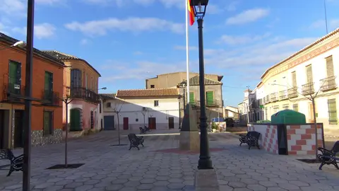 Imagen de archivo de la PLAZA de Granatula