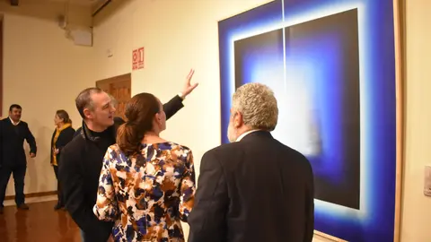EuropaPress_4874709_aitor_renteria_obra_azul_origen_consigue_primer_premio_xxxi_edicion_premio
