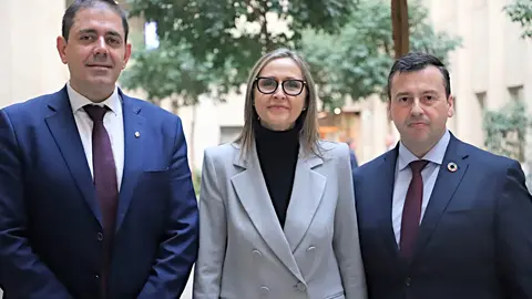 Jos&eacute; Manuel Bola&ntilde;os, Montse Muro y Miguel &Aacute;ngel Nacarino, ponentes socialistas en la Ley de Cooperaci&oacute;n