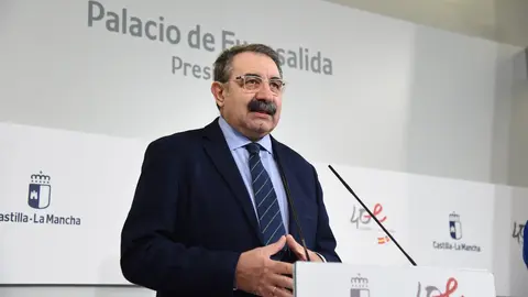 EuropaPress_4931077_consejero_sanidad_castilla_la_mancha_jesus_fernandez_sanz