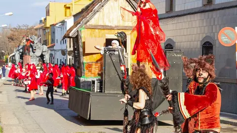 Sue&ntilde;os del Arte, de Puertollano, en el desfile rabanero del a&ntilde;o pasado