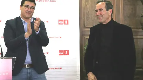 Imagenes del acto de La Solana con Bono (1)
