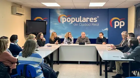 FOTO REUNON VICESECRETARIA CR CAPITAL  CON AFILIADOS PARA HABLAR DE ASUNTOS ECONOMICOS