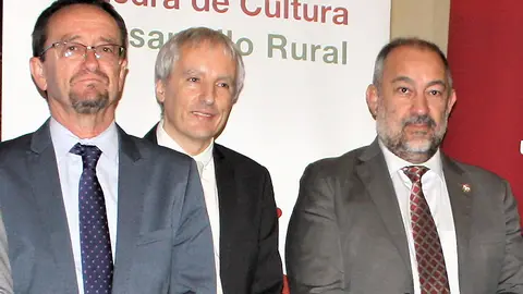 El alcade Pablo Toledano (izq.) y el rector de la UCLM Jos&eacute; Juli&aacute;n Garde (dcha.) en una imagen reciente