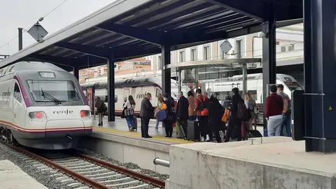 EuropaPress_4990044_estacion_avant_granada