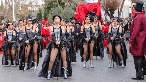 'Moulin-Rouge',-del-colectivo-local-'Pura-Locura',-primer-premio-(1)