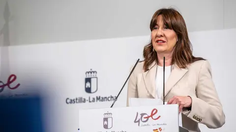 EuropaPress_5004379_consejera_igualdad_portavoz_gobierno_regional_blanca_fernandez_comparece