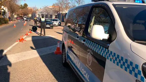 polic&iacute;a2