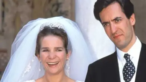 Boda de Elena de Borb&oacute;n y de Jaime de Marichalar. Fuente: divinity.es