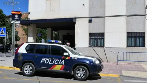 EuropaPress_2140529_coche_policia_nacional