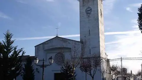 Iglesia parroquial de Llanos del Caudillo. Fuente: es.wikipedia.org