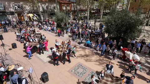 Manteo del Pelele en Argamasilla de Alba.