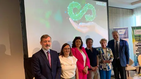 Mesa redonda  &ldquo;Acelerar la transici&oacute;n hacia una econom&iacute;a circular: el papel de la agricultura&rdquo; del Seminario Internacional de Estudios Europeos.