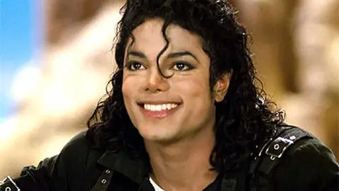 Michael Jackson. Fuente: biografiasyvidas.com