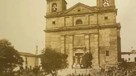 Iglesia Parroquial de la Asunci&oacute;n de Nuestra Se&ntilde;ora de Piedrabuena. Fuente: presencia9.webnode.es