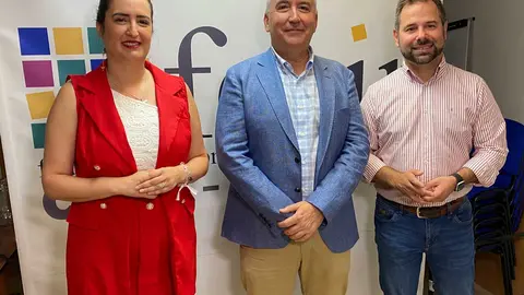 Imagen-reuni&oacute;n-FECIR-(002)