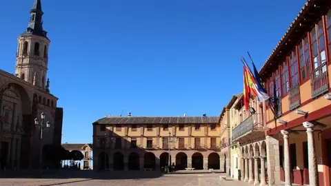 El-Ayuntamiento-decret&oacute;-un-d&iacute;a-de-luto-oficial-(002)