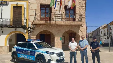 Nuevo coche de la Polic&iacute;a Local de Carri&oacute;n de Calatrava.