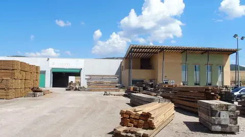 EuropaPress_1710621_fabrica_maderas_cuenca_incremento_ventas_primer_semestre_respecto_mismo