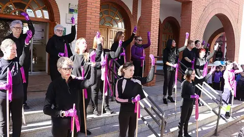 Un-momento-de-la-performance-de-las-Amas-de-Casa