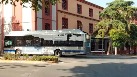 autob&uacute;s