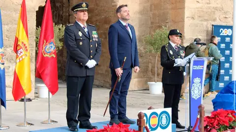 polic&iacute;a-nacional
