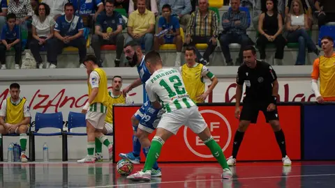 Juan-Emilio-defendido-por-Pablo-Mu&ntilde;oz-(002)