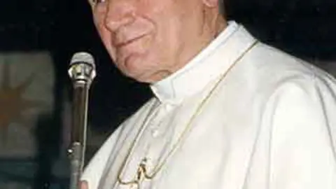 El Papa Juan Pablo II. Fuente: es.wikipedia.org
