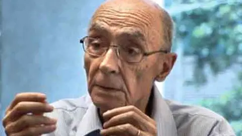 El escritor portugu&eacute;s y premio Nobel de Literatura en 1998, Jos&eacute; Saramago. Fuente: es.wikipedia.org