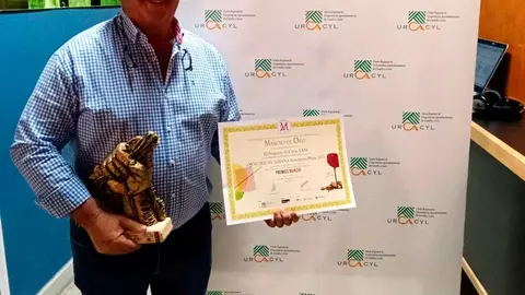 Premios-manojo-recogi&oacute;-Domingo-Redondo-(002)