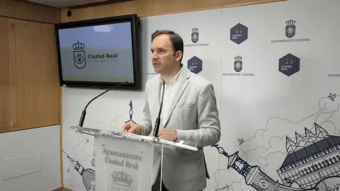 El concejal de Hacienda y Personal del Ayuntamiento de Ciudad Real, Guillermo Arroyo