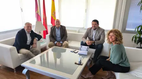 Reuni&oacute;n-con-Fecir-(002)