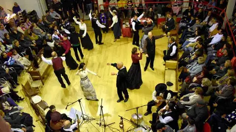 Actuales Bailes de &Aacute;nimas en Daimiel. Fuente: daimiel.es