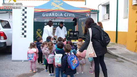 colegio-guardia-civil-1