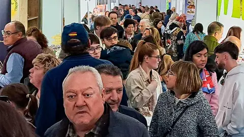 la-cuerda-feria-de-marzo-almod&oacute;var