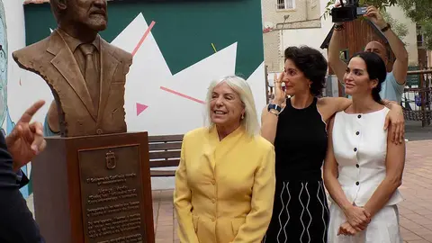 mar&iacute;n-busto-4