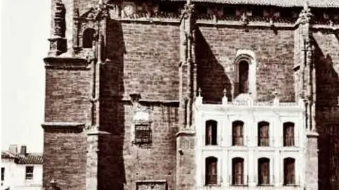Iglesia de la Asunci&oacute;n de Valdepe&ntilde;as en 1860: Biblioteca Virtual de Castilla La Mancha
